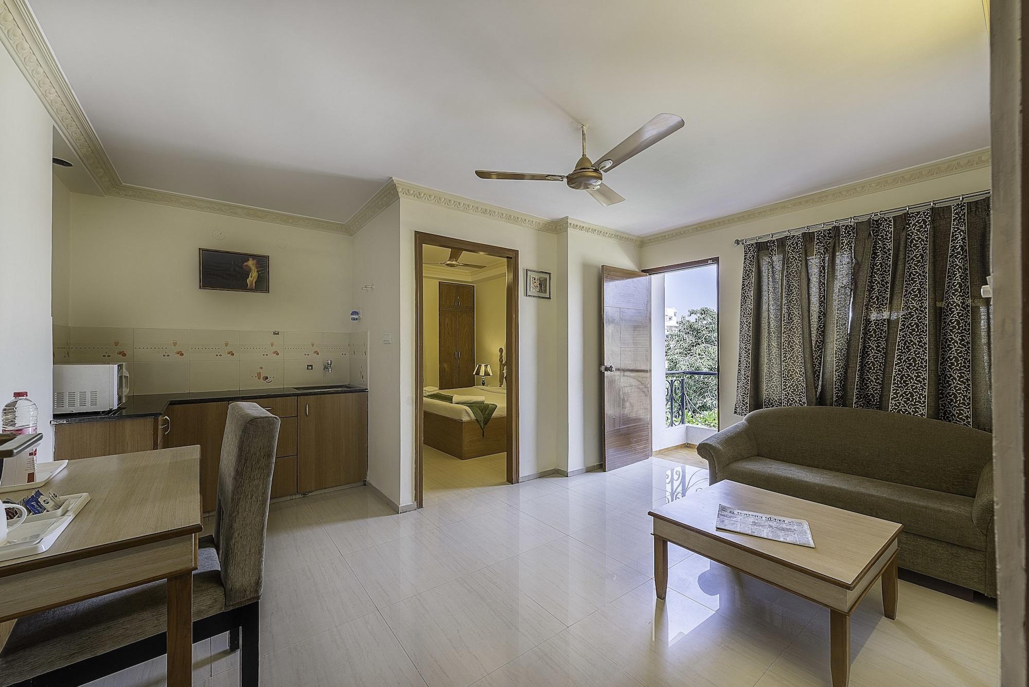 Treebo Trend Woodsvilla Suites Bapu Nagar Jaipur Exterior foto