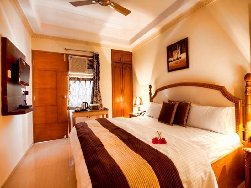 Treebo Trend Woodsvilla Suites Bapu Nagar Jaipur Exterior foto